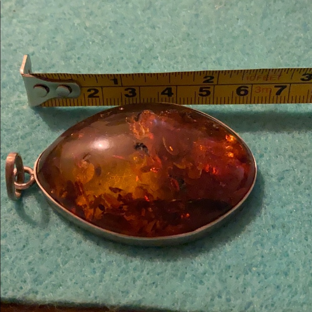 Sterling silver Baltic ember stone pendant - Picture 4 of 4